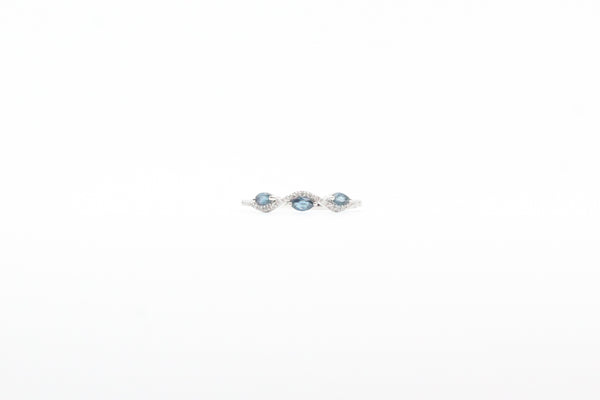 White Gold Sapphire Wavy Ring